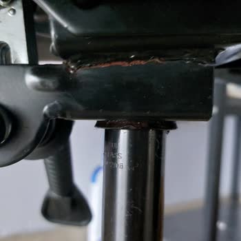 Kırılan Koltuk Ve İlgisiz Teknik Servis