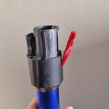 Dyson V11 Süpürgede Bağlantı Ve Dayanıklılık Sorunları