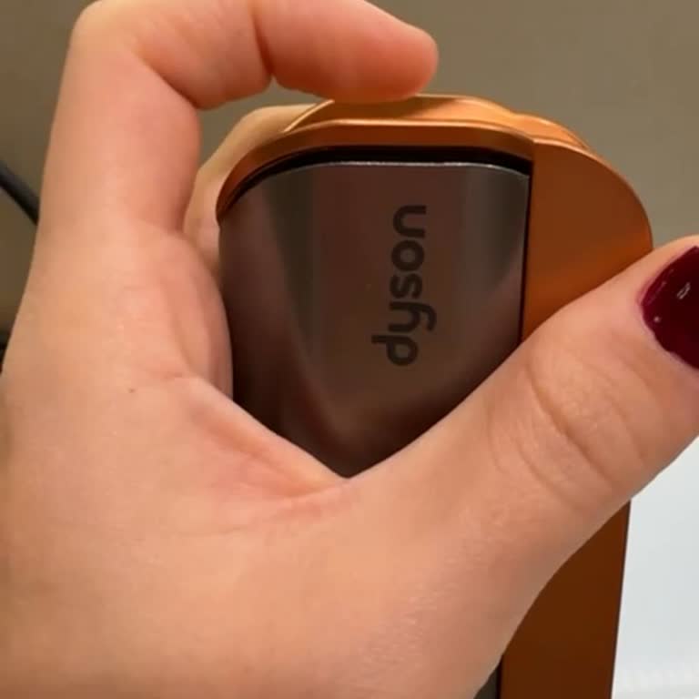 Yurt Dışı Garantisi Mağduriyeti: Dyson Airstrait Sorunu