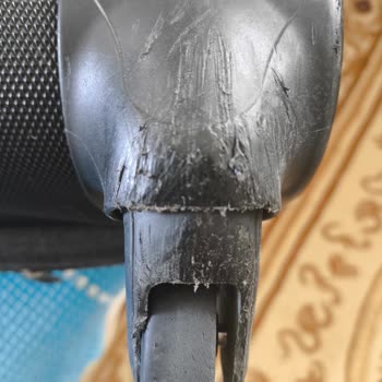 Boyner'den Alınan Valizin Tekerlek Sorunu Ve Yetersiz Destek