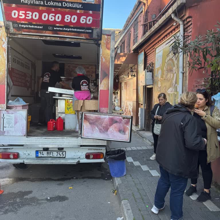 Eksik Lokma Ve Geciken Hizmetle Hayal Kırıklığı