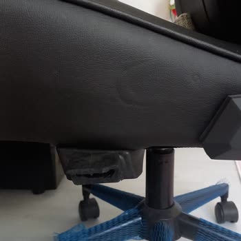 Kırık Kolçak Ve İlgisizlik: Evkur'da Sorun Çözülmüyor