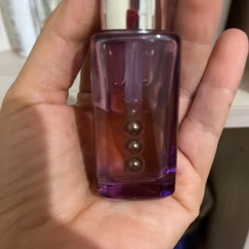 L’Oreal Revitalift Filler Eye Serum Turned Yellow – Concerned About Safety and Quality