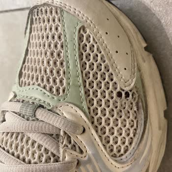 New Balance 530 Shoes Show Mesh Deformation – Denied Warranty Support Twice