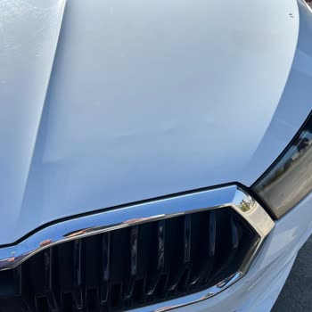 Skoda'nın Dayanıksız Kaput Sorunu