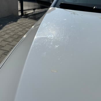 Skoda'nın Dayanıksız Kaput Sorunu