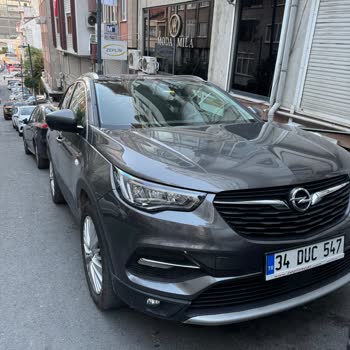 Mahalledeki Otopark Sorunu Ve Sigorta İstismarı