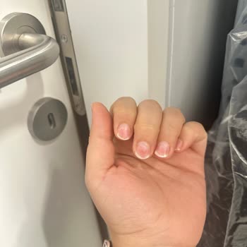 Tırnak Bakımında Hayal Kırıklığı Ve Sağlık Sorunları