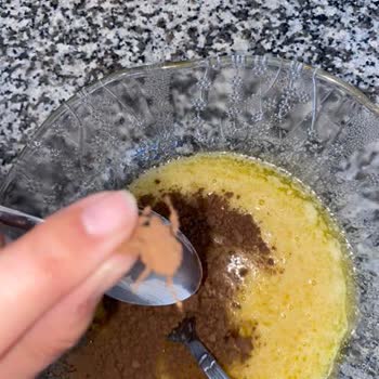 Kakaodan Çıkan Böcek Şoku