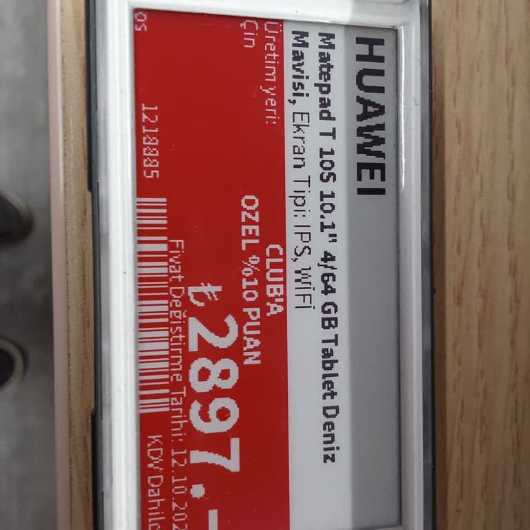 Teşhirdeki Huawei Matepad T10s Tabletin Satış Sorunu