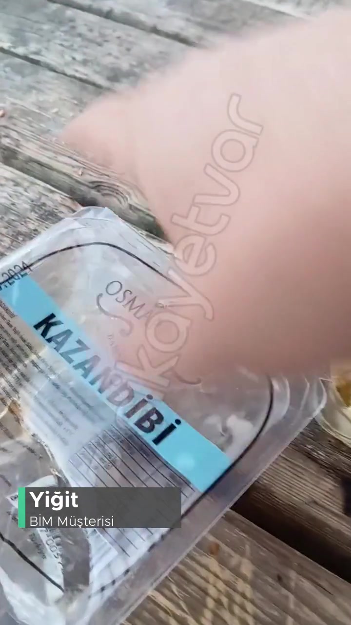 BİM Kazandibi Üretim Hatası! videonun kapak resmi