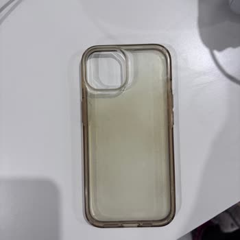 Spigen Kılıf Sararma Sorunu: Beklentilerimin Altında Kaldı