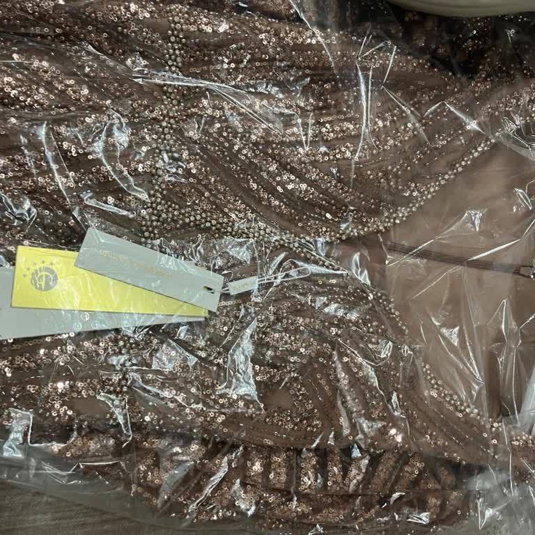 Mısra Giyim Değişimde Sıkıntı Yaşatıyor