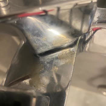 Yeni Evde Küflü Bataryalar Ve Garanti Sorunları