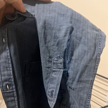 Mavi Jeans Gömlek Kalitesizliği: Sokakta Yırtılan Ürün