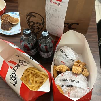 Eksik Sipariş Ve Müşteri Memnuniyetsizliği: Yemeksepeti Ve KFC