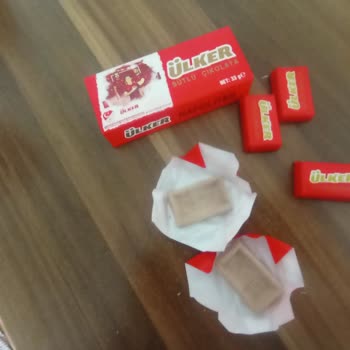 Ülker Napoliten Çikolata Renk Ve Tat Sorunu