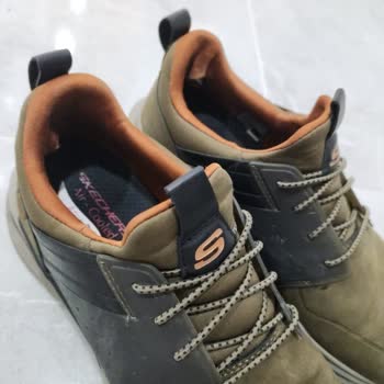 Skechers Rejected My Claim on Poor Quality Shoes Despite Material Issues in Heel
