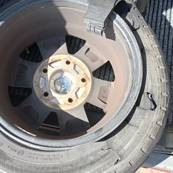 Petlas Lastiklerinin Kalitesizliği Ve Müşteri Hizmetleri Sorunu