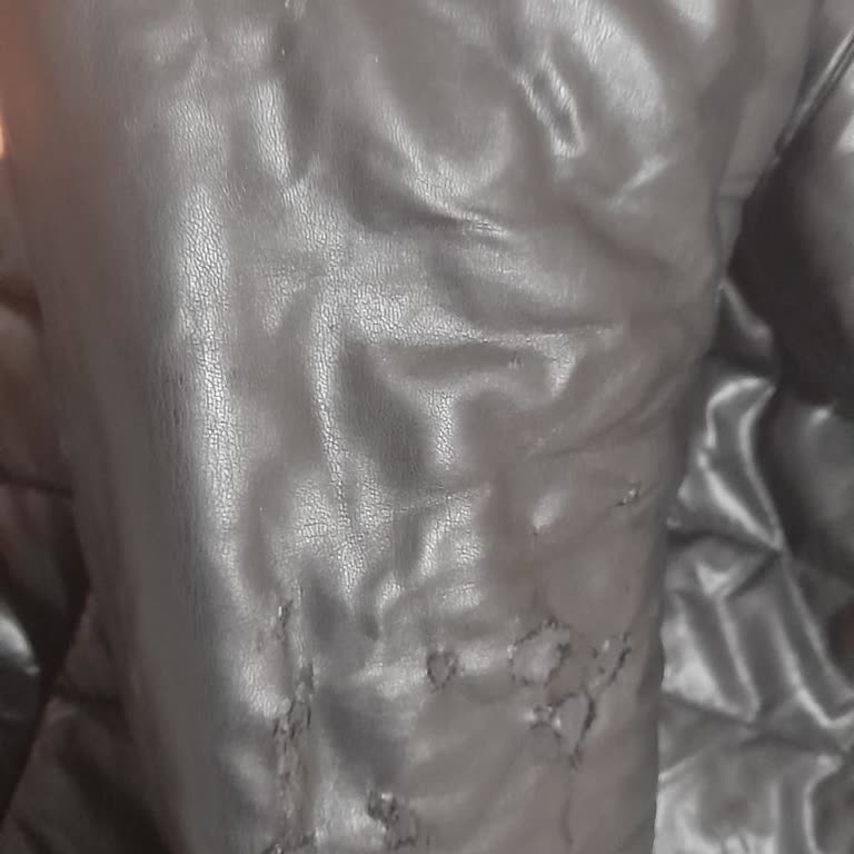 DeFacto Mont Kalitesizliği Ve Müşteri Hizmetleri Sorunu