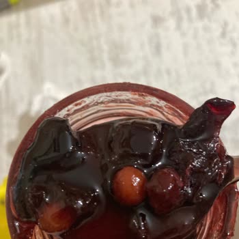 Vişne Reçelinde Tehlikeli Çekirdekler