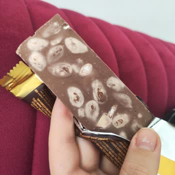 Bozuk Çikolata İle Sağlığım Tehlikede