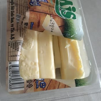 Mis Dil Peynirinin Bozuk Çıkması: Şok Market Alışverişi Hayal Kırıklığı