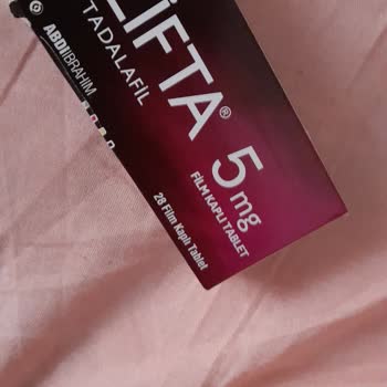 Ağrı Ve Mide Bulantısı Yapan İlaç Sorunu