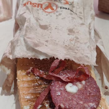 Köfteci Yusuf Tostta Jelatin Şoku