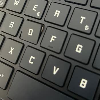 Klavyede Kırılan Tuşlar Ve Ücret Talebi Sorunu