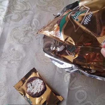 Ülker Çikolata Yarım Çıktı