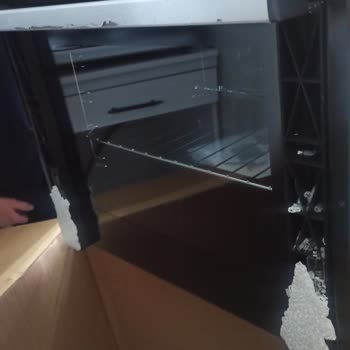 Kırık Fırın Camı Ve İade Sürecinde Yaşanan Zorluklar