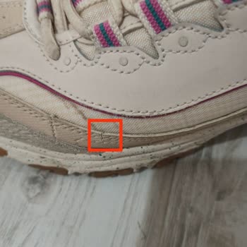 Skechers Ayakkabıda Erken Deri Çatlaması Sorunu