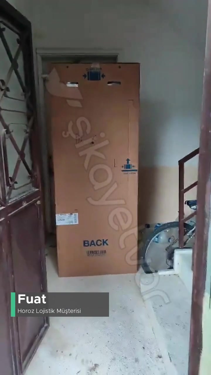 Horoz Lojistik Kargoyu Yerine Bırakma videonun kapak resmi