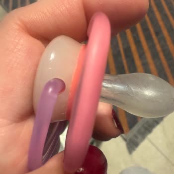 Philips Avent Emziği Güvenlik Sorunu: Kopan Parça Riski