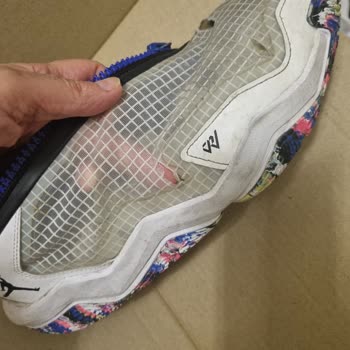 Sneaks Up Nike Ayakkabıda Üretim Hatası Ve İade Sorunu