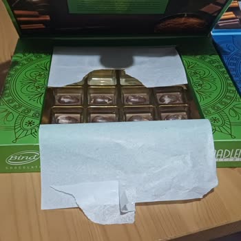 Madlen Çikolata Kutularında Yanıltıcı Tasarım