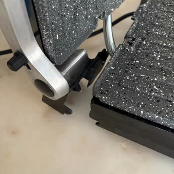 Arızalı Tost Makinesi Ve Hasarlı Teslimat Sorunu