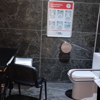 Park Karaman AVM Bebek Bakım Odası İle Engelli Tuvalet Aynı Yerde!