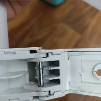 Uğur Derin Dondurucu Kapı Kolu Tasarım Sorunu