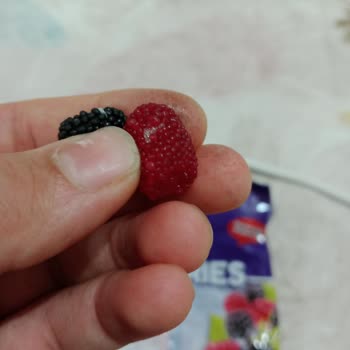 BİM Jelly Party Şekerinde Şok Edici Yabancı Madde