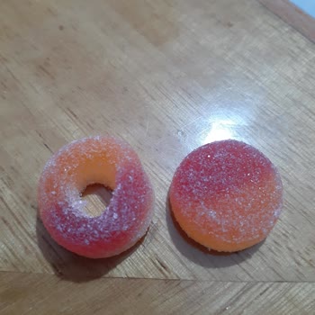 BİM Jelly Party Şekerinde Şok Edici Yabancı Madde