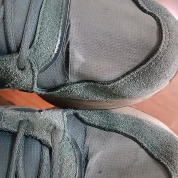 Reebok Ayakkabıda Yırtık Ve İade Sorunu