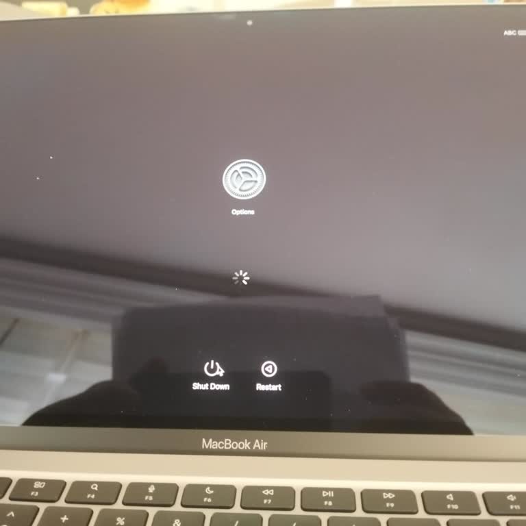 MacBook Air Won’t Charge or Start Even After Repair