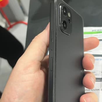 Reeder S19 Max Pro Screen Failed and They Returned Damaged with Missing Parts