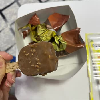 Magnum Mini: Yarım Dondurma Şoku Ve Cevapsız Mesajlar