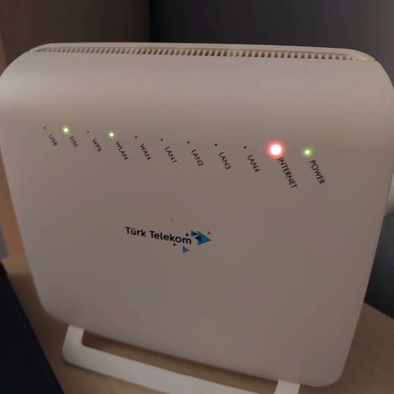 Sürekli İnternet Kesintisi Ve Belirsiz Teknik Destek