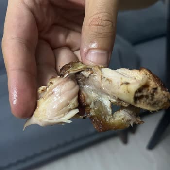 Migros Yemek'te Çiğ Tavuk Ve Çözüm Bulunamayan İade Sorunu