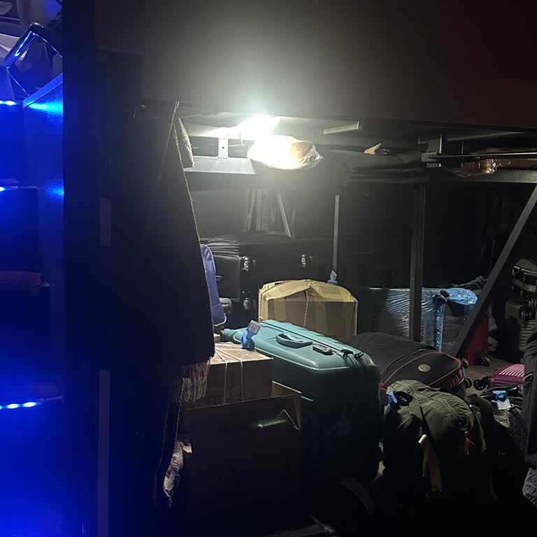 Yol Ortasında Kalan Otobüs Ve Yetersiz Bilgilendirme