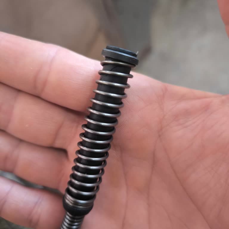 Güvenlik Riski Taşıyan Silah Parçası Ve İletişim Sorunu